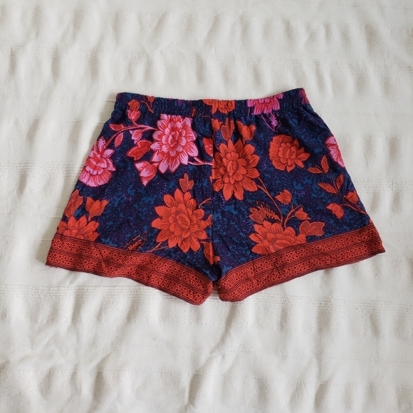 ANTHROPOLOGIE ett:twa Shorts Red Floral Wynnewood Elastic Waist size Small - Picture 10 of 12